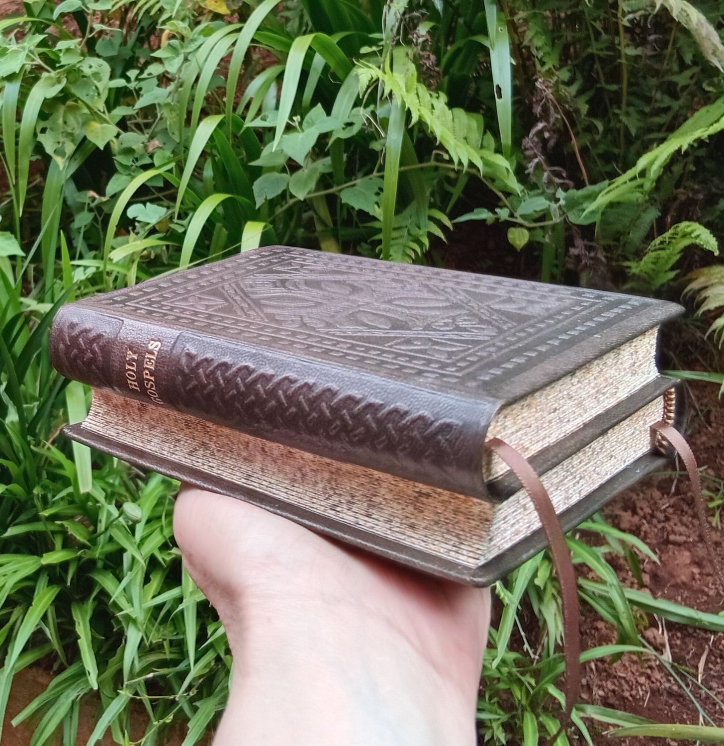Dos-à-dos Psalter and Gospels in Dark Brown Goatskin, Fr Lazarus Moore's translation