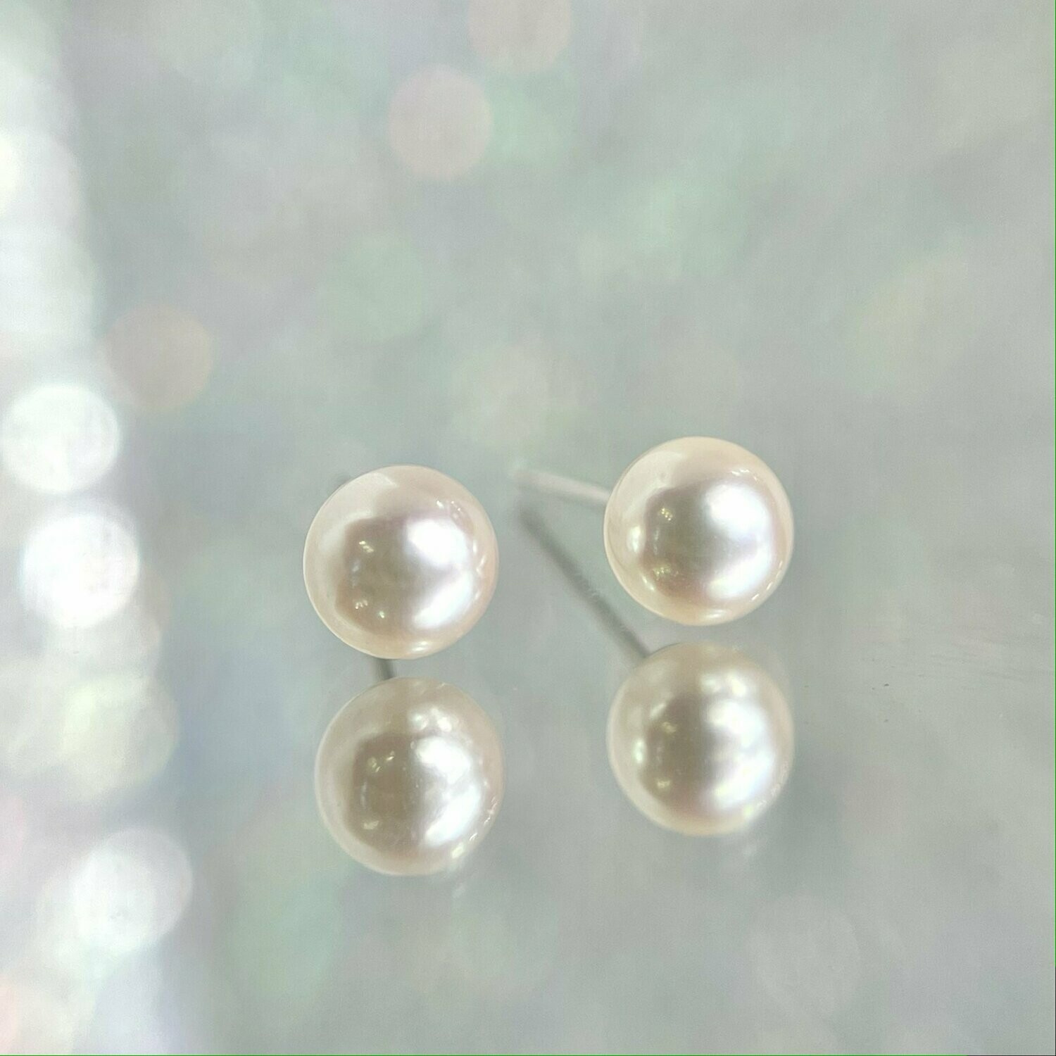 Grandeur 5mm Akoya Cultured Pearl Studs