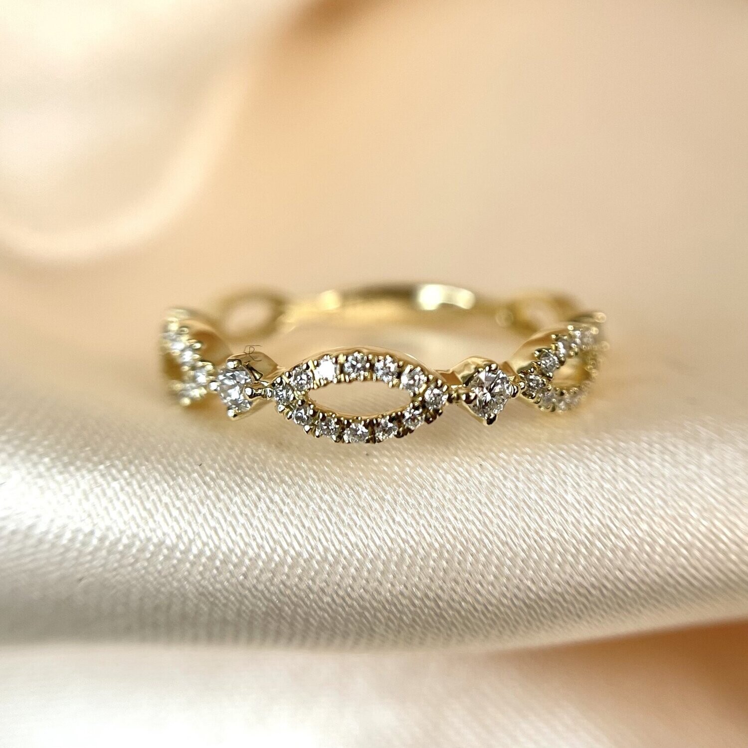 24532723  14k Yellow Gold Fancy Diamond Ring