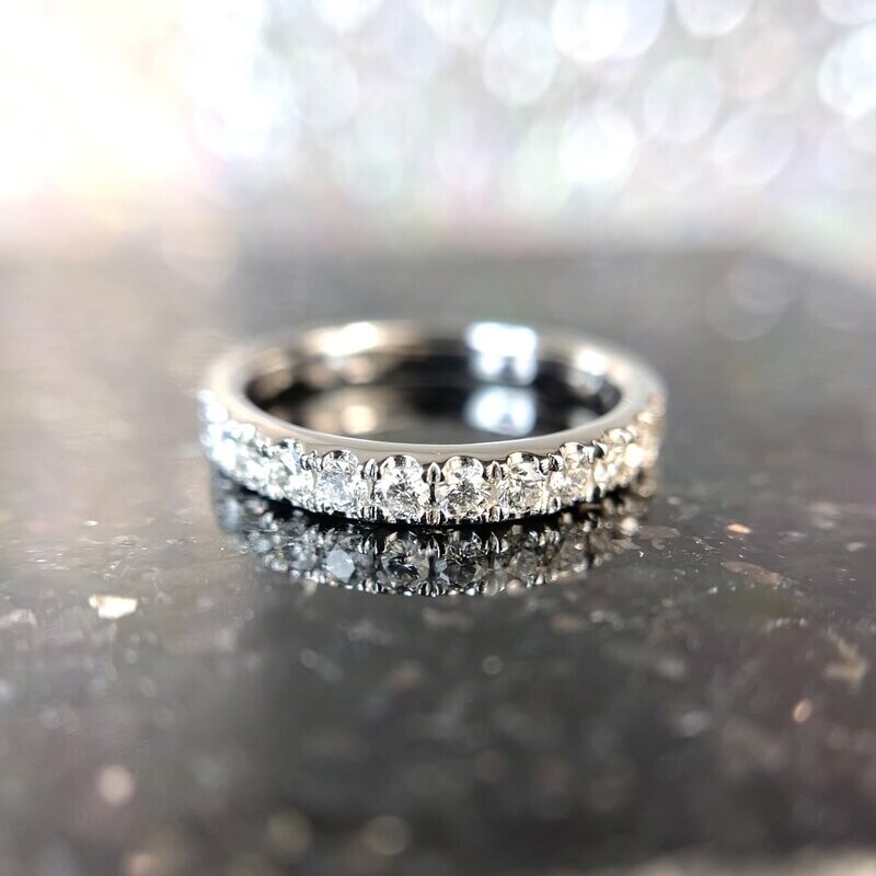 24787665  14k White Gold .49ct total weight Diamond Band