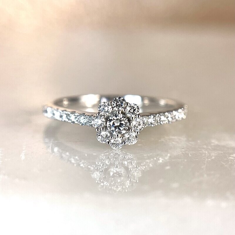 24211518 14k White Gold Diamond Cluster Ring (Clearance Priced)