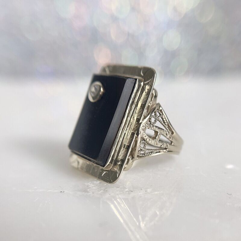 EST157  Estate 14k White Gold Onyx & Diamond Ring