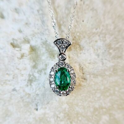 24693491 14k White Gold Emerald & Diamond Necklace
