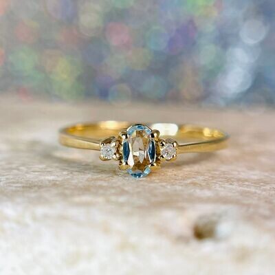 CA789 14k Yellow Gold Aquamarine & Diamond Ring