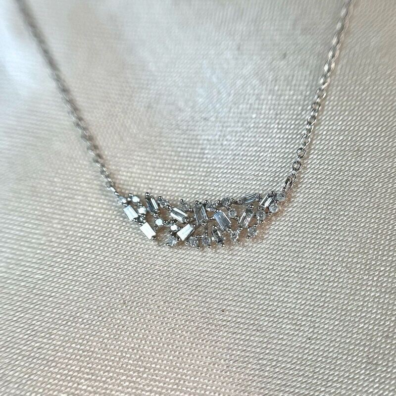 GC1818  14k White Gold Diamond Necklace