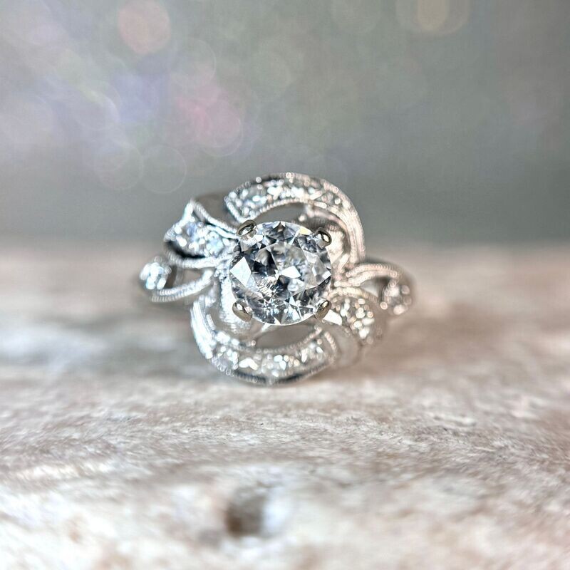 EST174  Estate 14k White Gold Ladies Diamond Ring