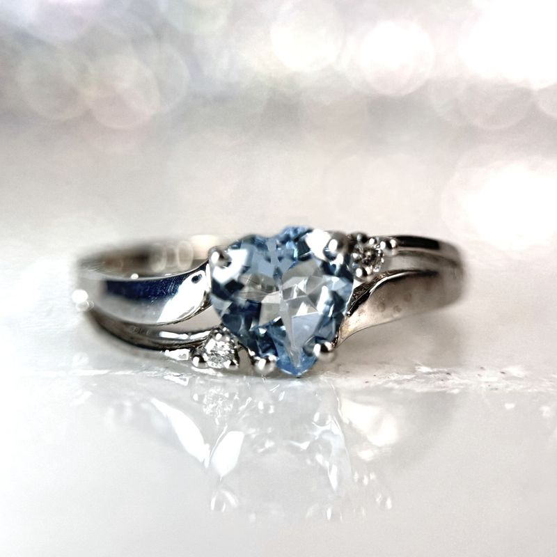 Grandeur R1135AQ  14k White Gold Aquamarine & Diamond Ring