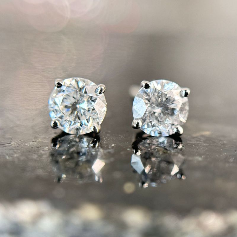P178947 14k White Gold 3/4cttw Diamond Stud Earrings