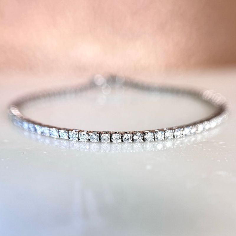 25002379  14k White Gold 2.82 ct Total Weight Diamond Tennis Bracelet