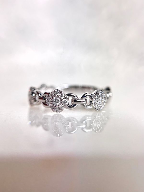 25292319 14k White Gold Diamond Ring