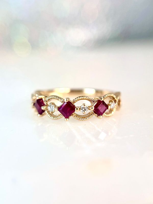 20610-09  14k Yellow Gold Ruby & Diamond Band