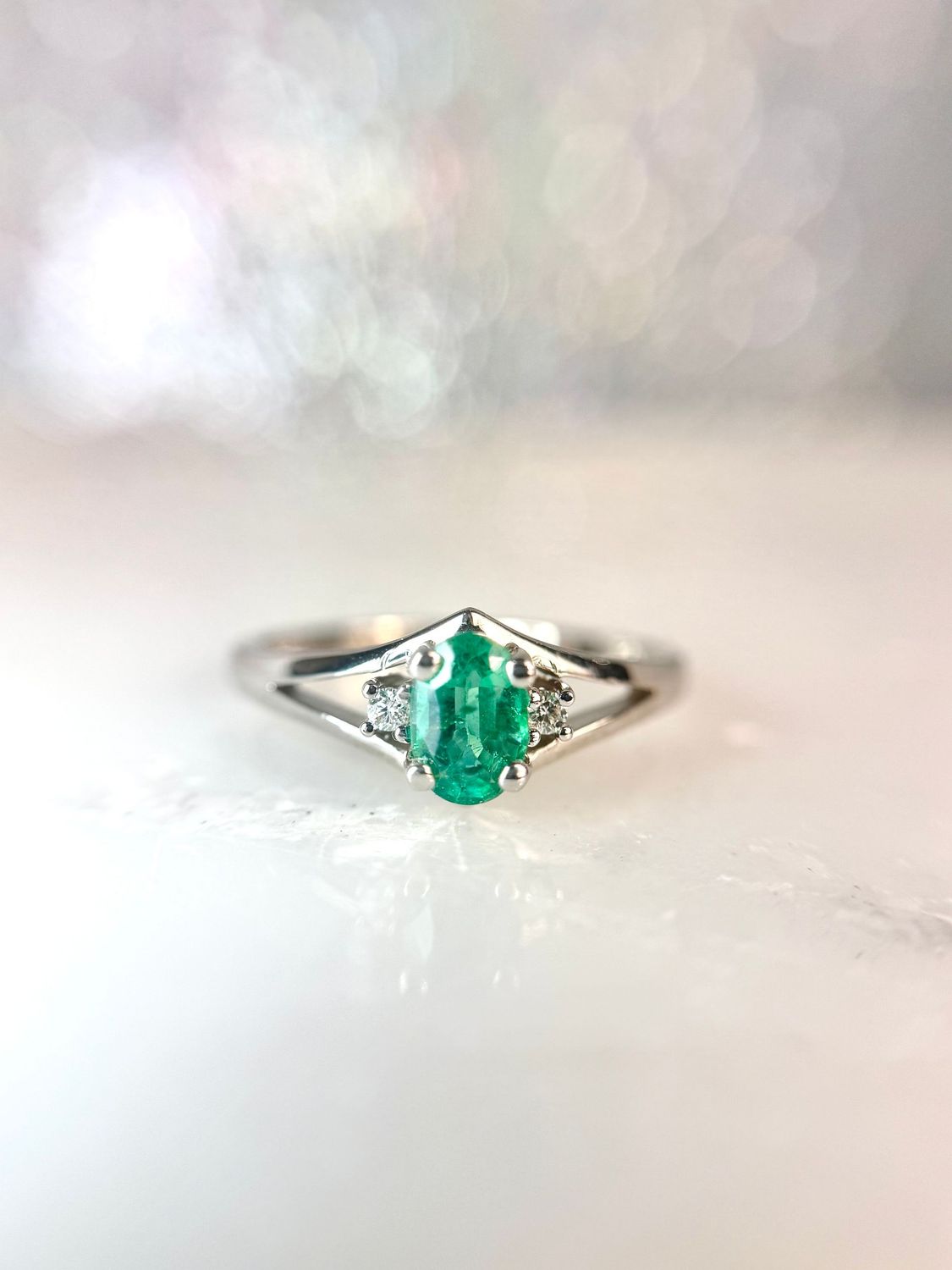 Grandeur R1229  14k White Gold Emerald & Diamond Ring