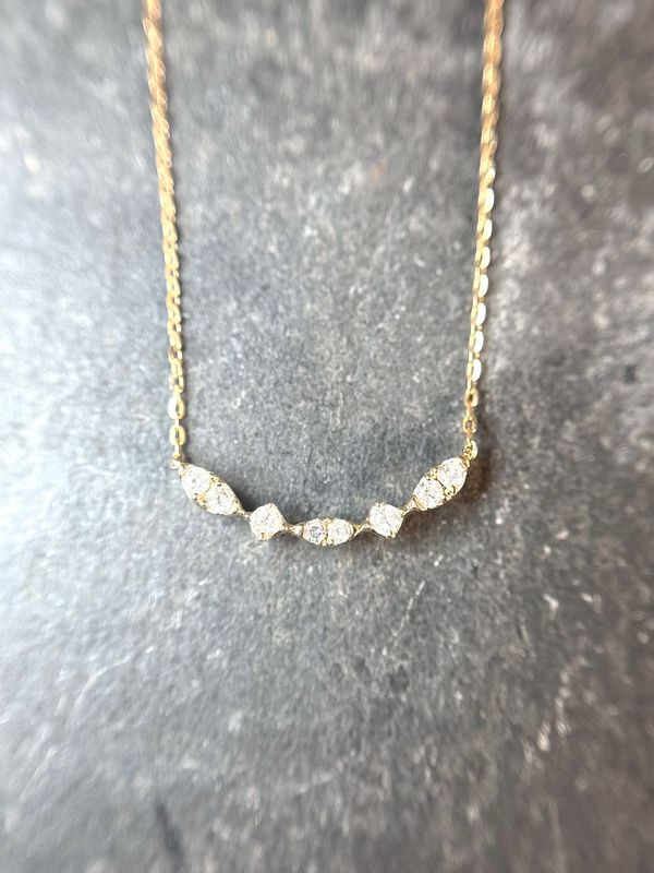 JG11053  14k Yellow Gold Diamond Bar/Smile Necklace