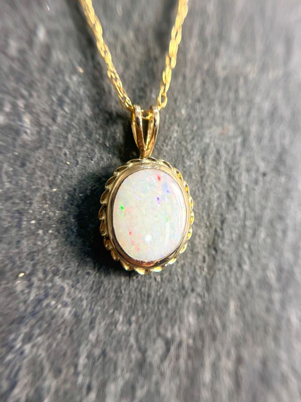 CA826  14k Yellow Gold Opal Necklace
