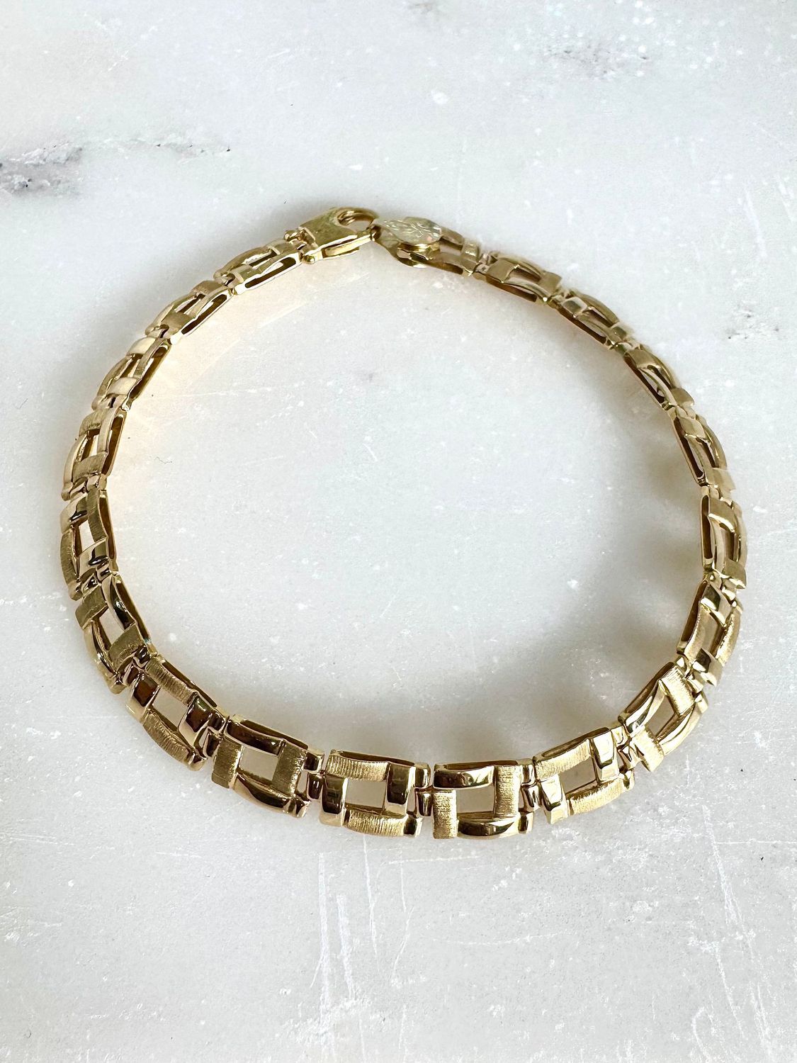 CA856/CA857  14k Yellow Gold Square Link Bracelet