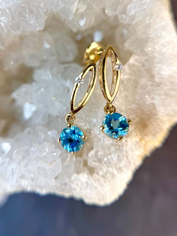 YCH  Y341503Eytp  14k Yellow Gold Blue Topaz & Diamond Earrings