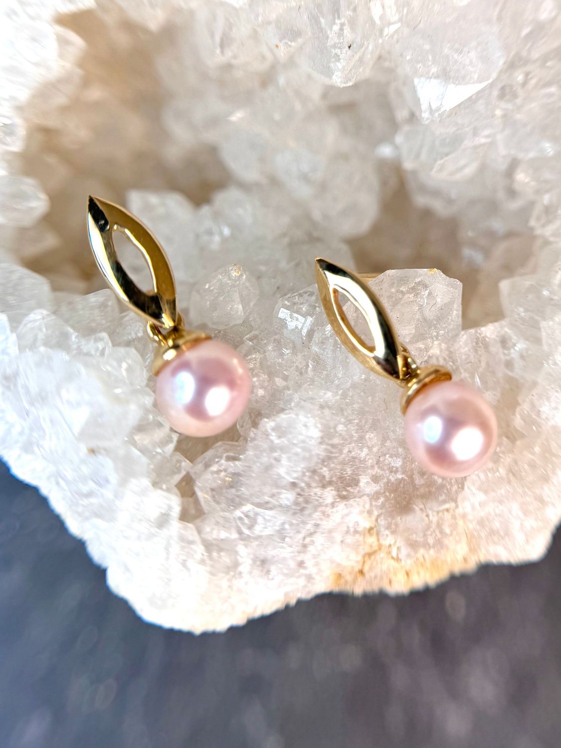 YCH  Y341387EYPC  14k Yellow Gold Pearl Dangle Earrings YCH  Y341387EYPC  14k Yellow Gold Pearl Dangle Earrings