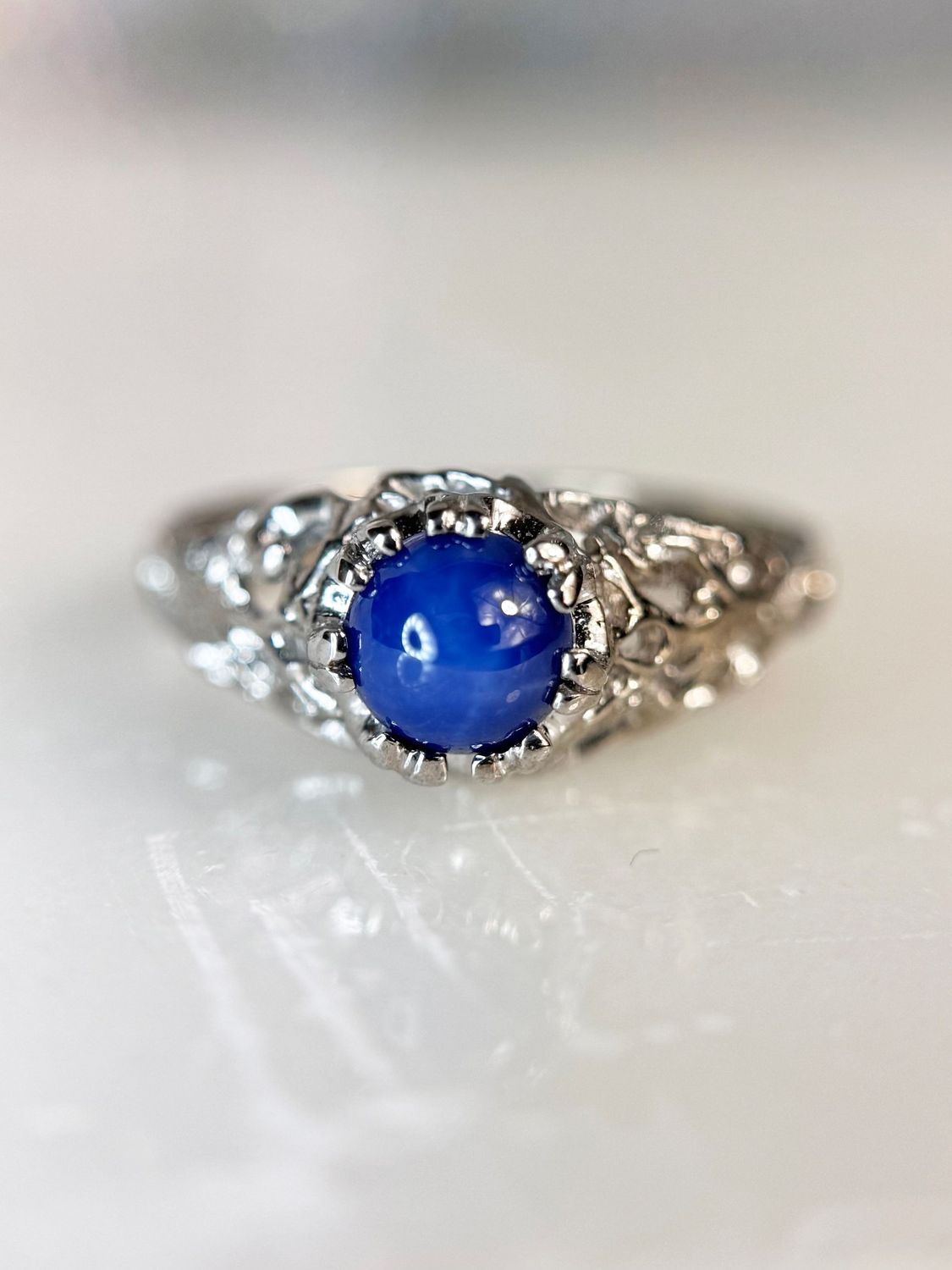 EST200  10k White Gold Estate Synthetic Star Sapphire Ring