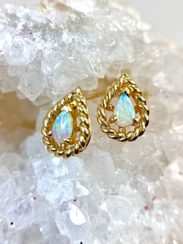 CA891 14k Yellow Gold Pear Shaped Opal Earrings CA891 14k Yellow Gold Pear Shaped Opal Earrings