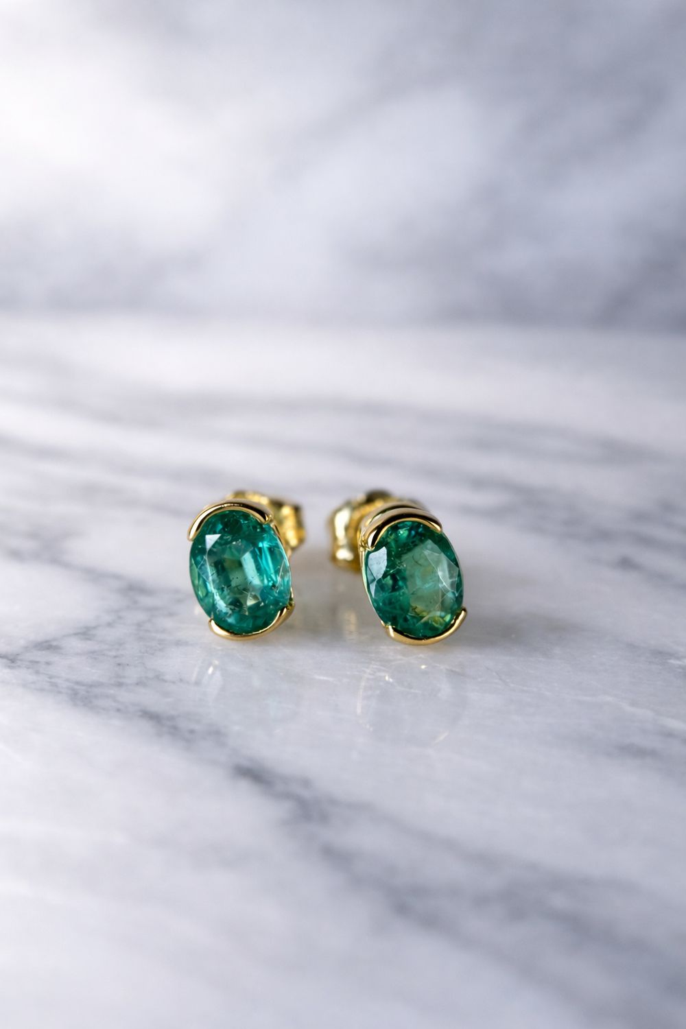 YCH Y371319EYEM 14k Yellow Gold Emerald Stud Earrings YCH Y371319EYEM 14k Yellow Gold Emerald Stud Earrings