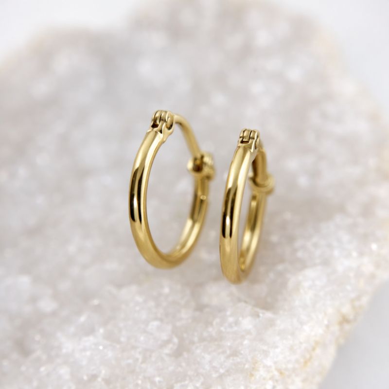 ER617  14k Yellow Gold Hoop Earrings