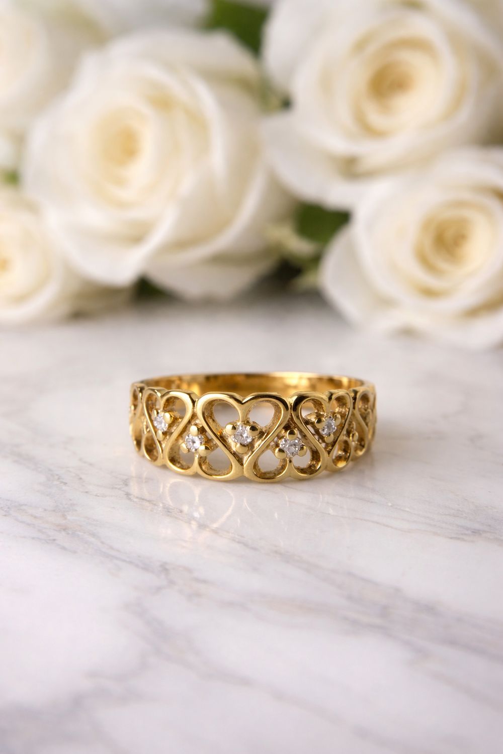 EST276  Estate 18k Yellow Gold Diamond Ring with Heart Details