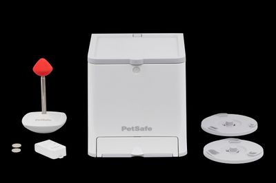 PetSafe® Teach & Treat Remote Reward Trainer