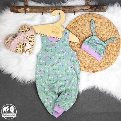 Strampler und Jumpsuits