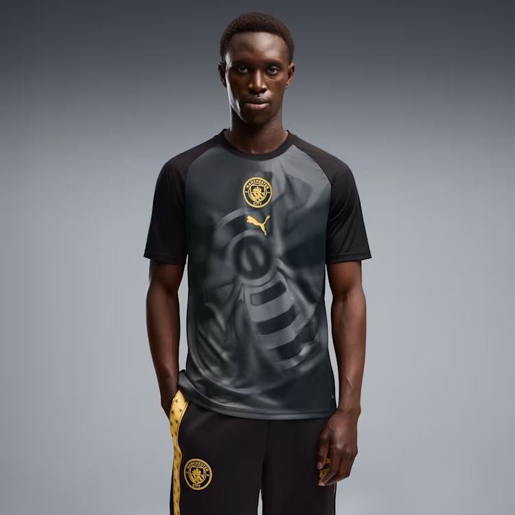 Maglia Pre Match Manchester City Adulto 2026/2027 Maglia Pre Match Manchester City Adulto 2026/2027
