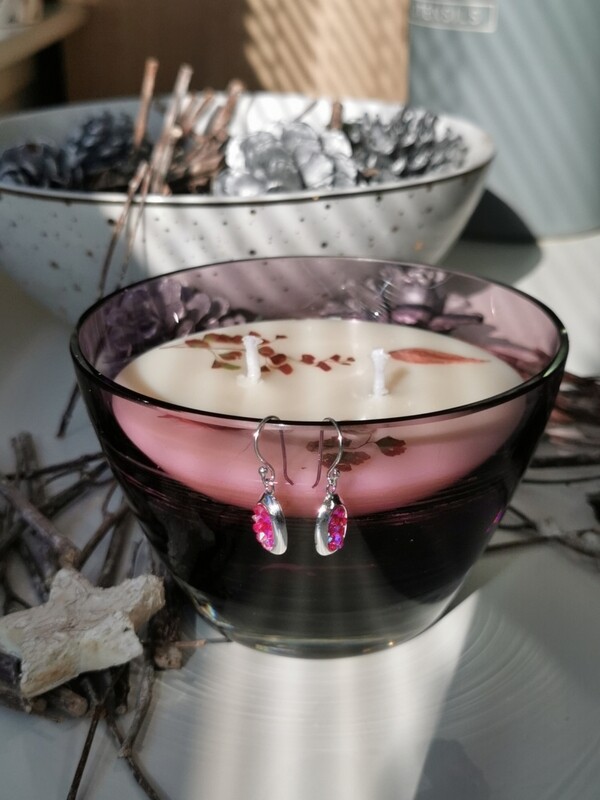 Special 100% Eco Vegan Candle and one pair of beautiful silver earrings