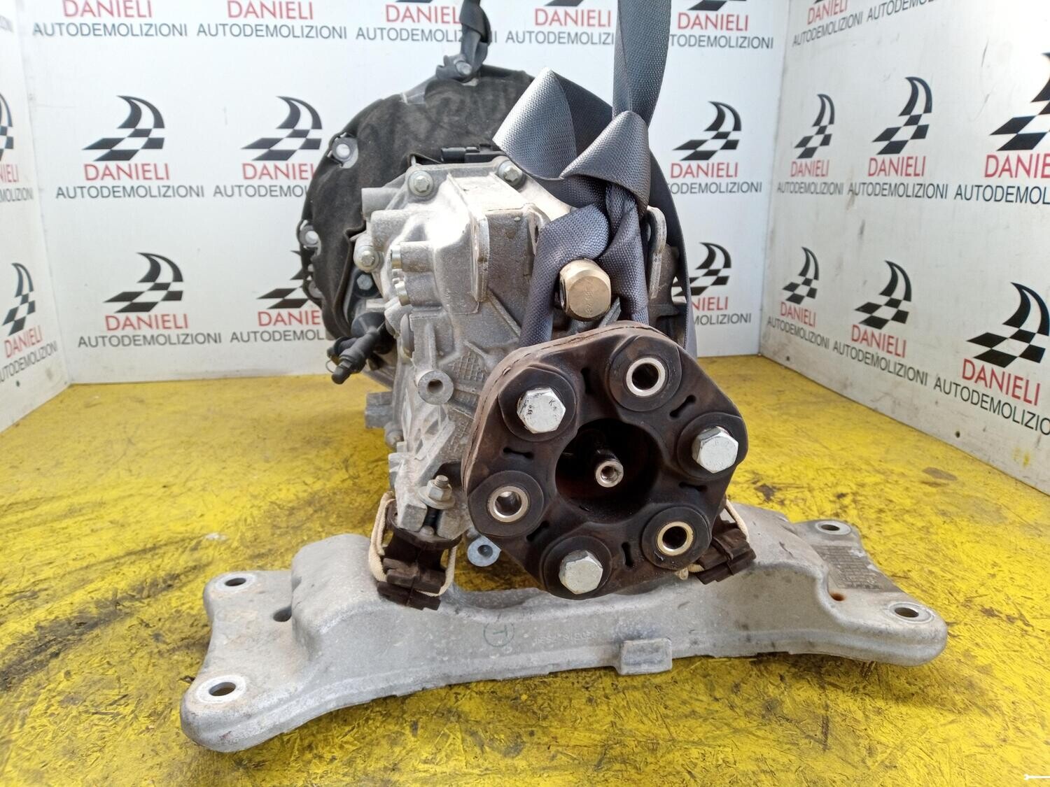 ​Cambio 6 Marce BMW Serie 1 F20 116D F20 1.5D 116CV 85KW GS617JG 2300864531905