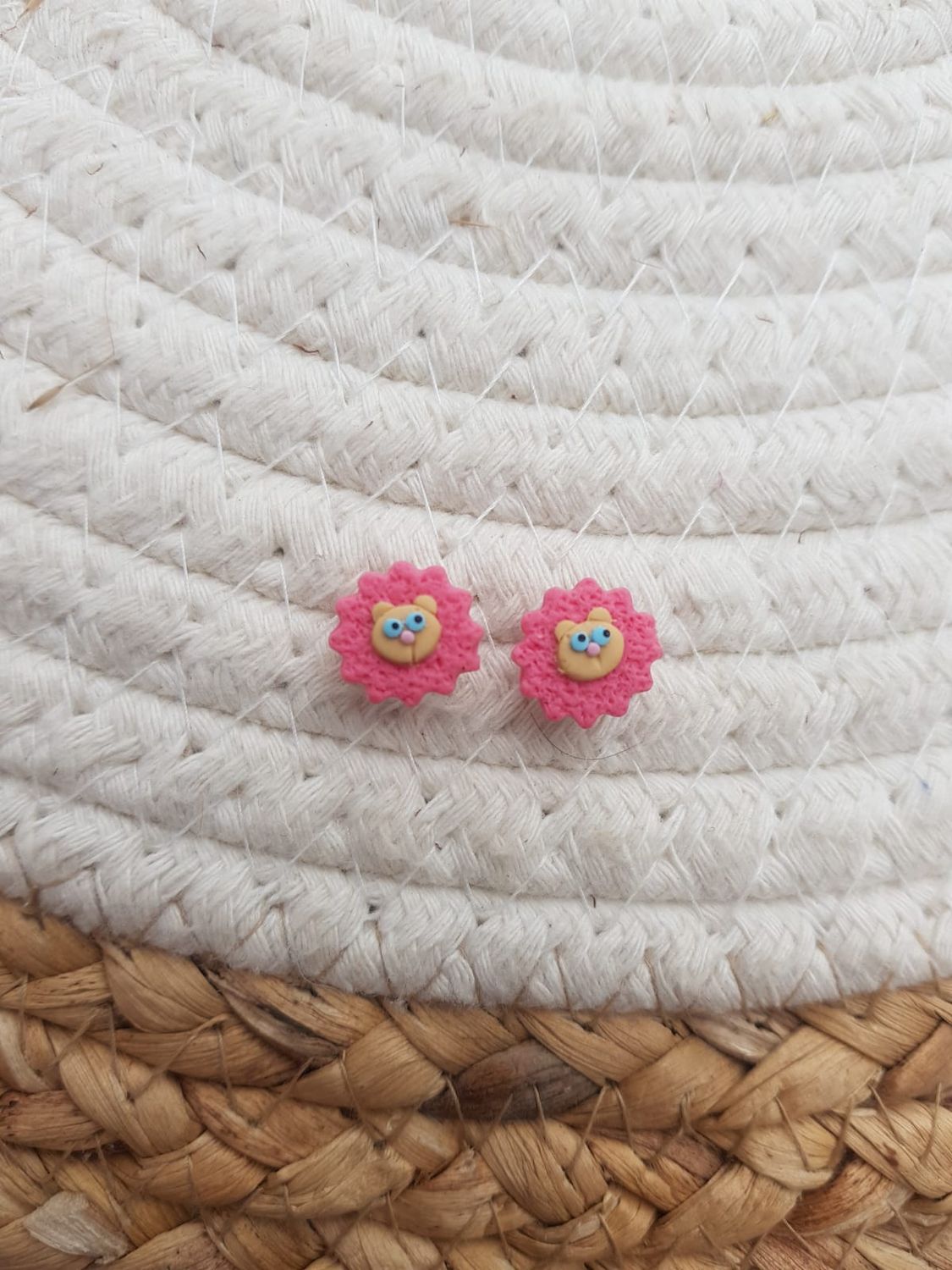 Mini pink pygmypuff stud