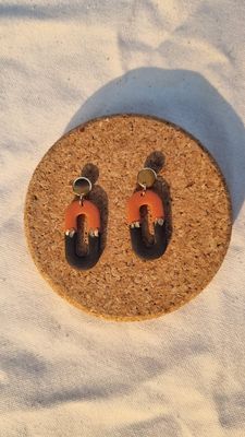 Black, terracotta &amp; gold ovals