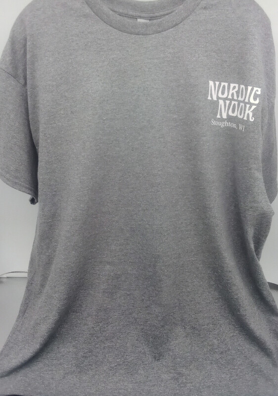 Tshirt Chilling Gnomies XL