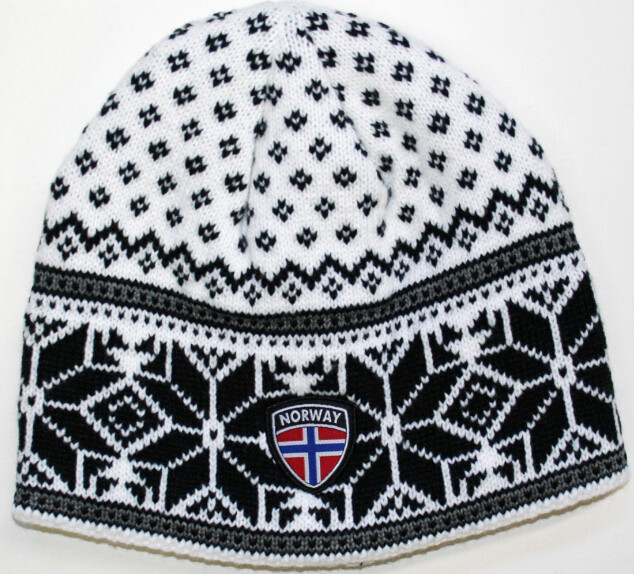 Knit Hat White With Black Stars