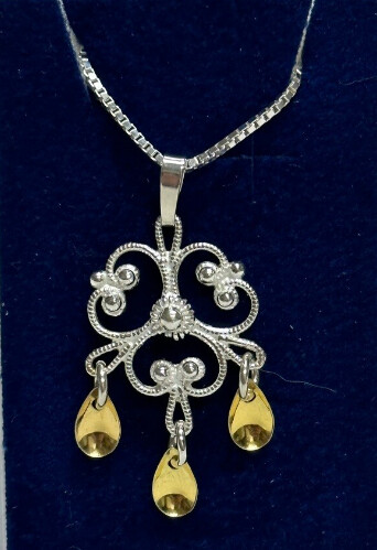 Solje Pendant White W/ Gold Discs