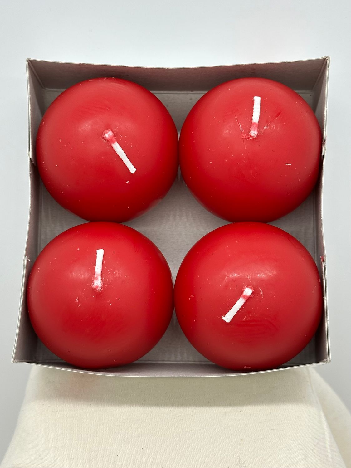 Ball Candle Cinnamon Red