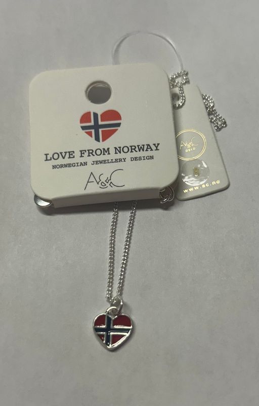 A&amp;C Necklace Norway Flag Heart