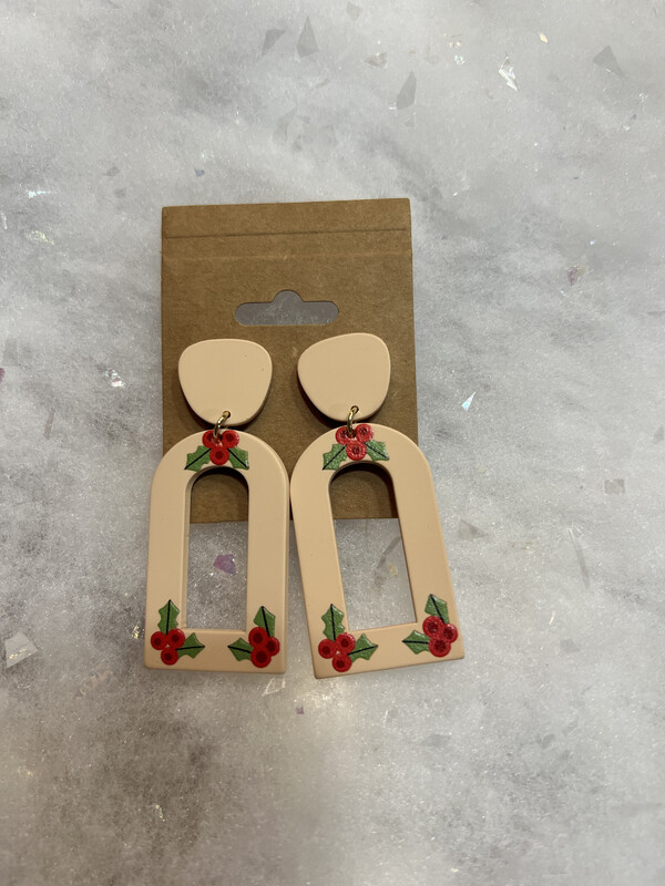 Cream Earrings with Mistletoes
