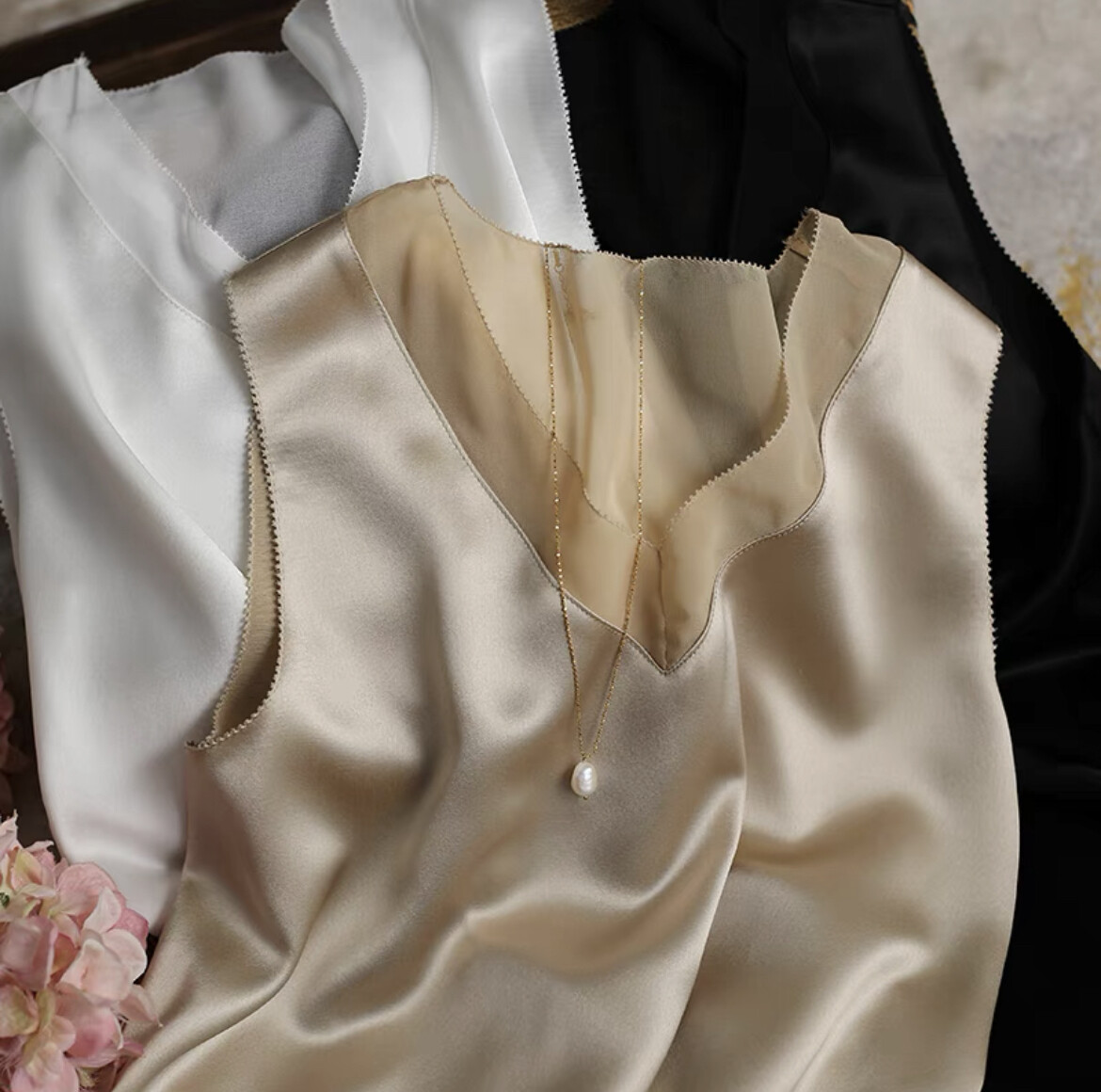$15 Brand New fashion icon any occasion satin silk woman’s OL professional look top Size 10 or 12