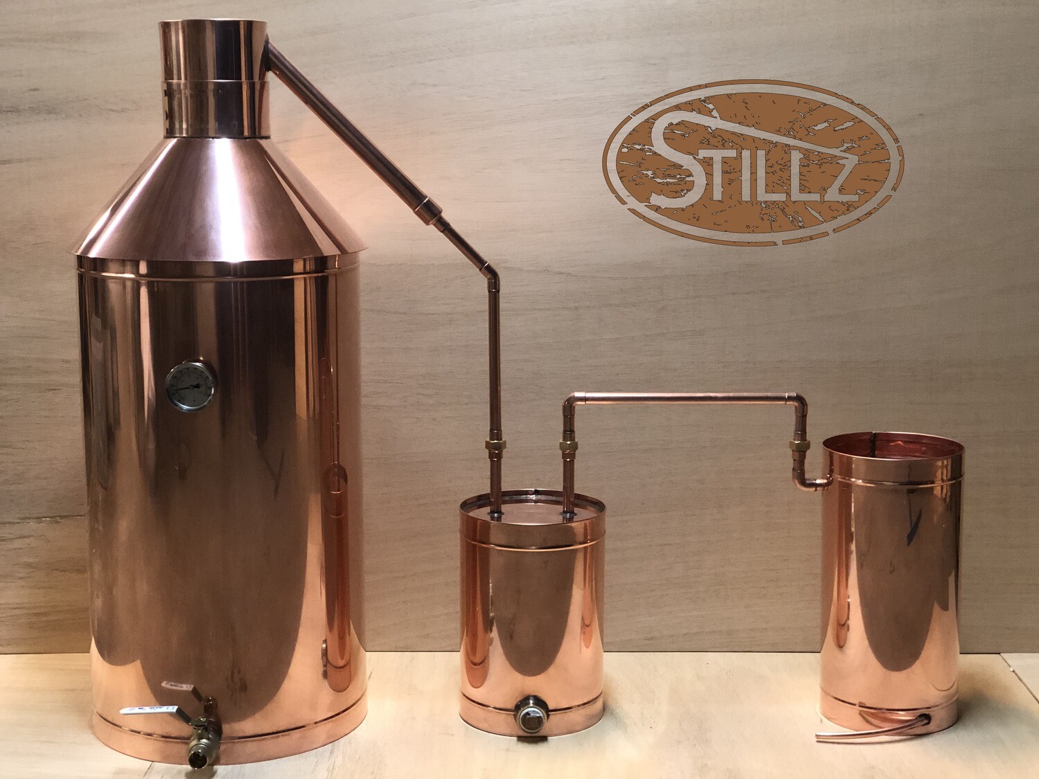 20 Gallon Traditional Copper Still – Premium Copper Pot Still for Moonshine & Craft Spirits 20 Gallon Traditional Copper Still – Premium Copper Pot Still for Moonshine & Craft Spirits