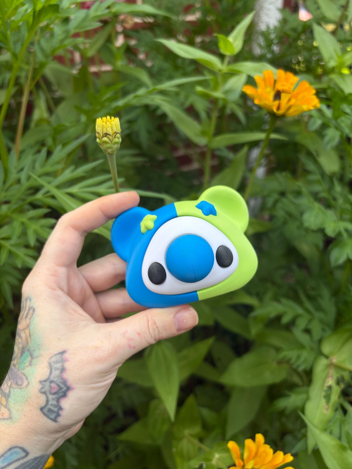 Clyde the Fidget Nose Clown Bear- C3 &amp; C12