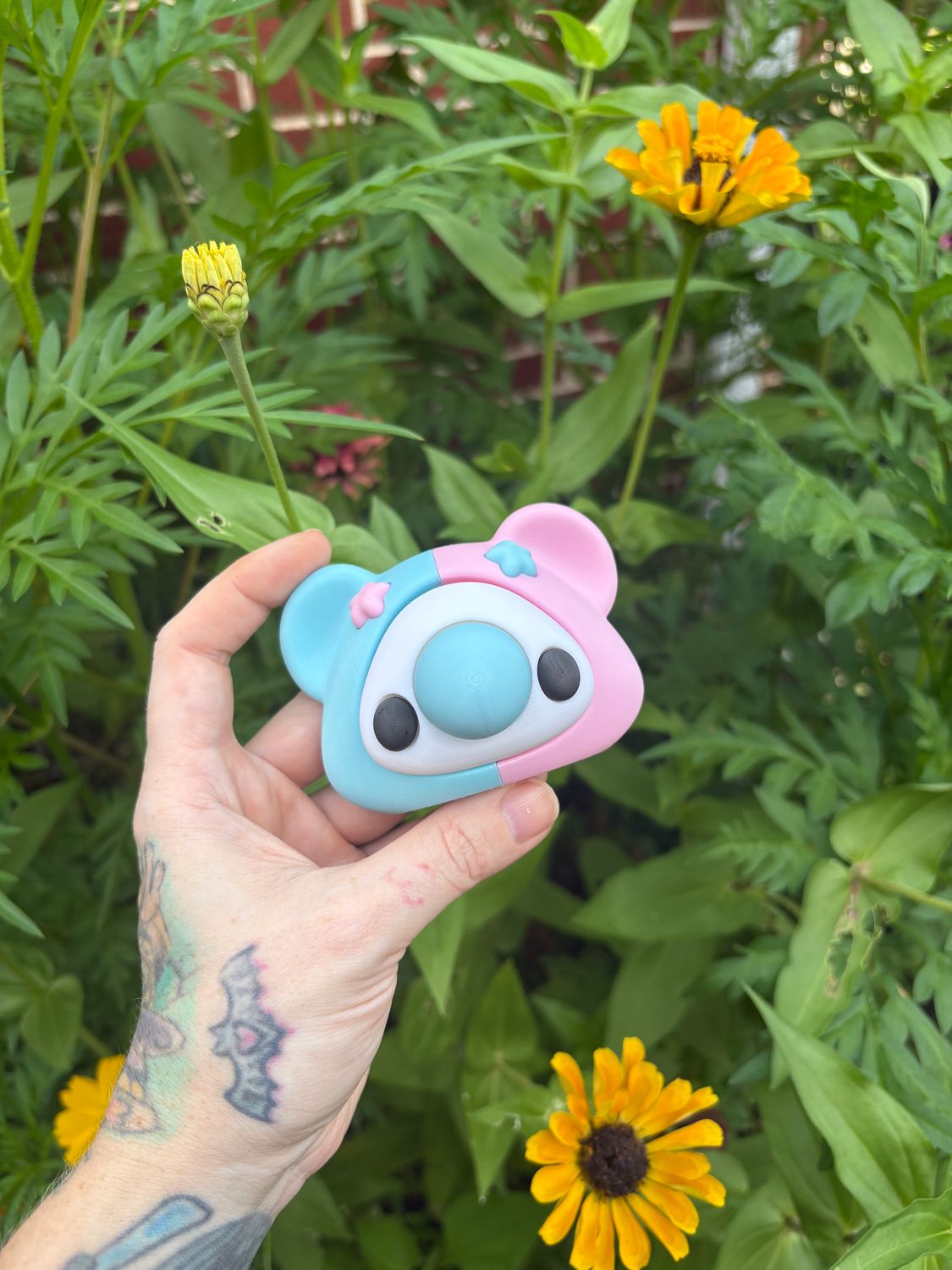 Clyde the Fidget Nose Clown Bear- C1 &amp; C7