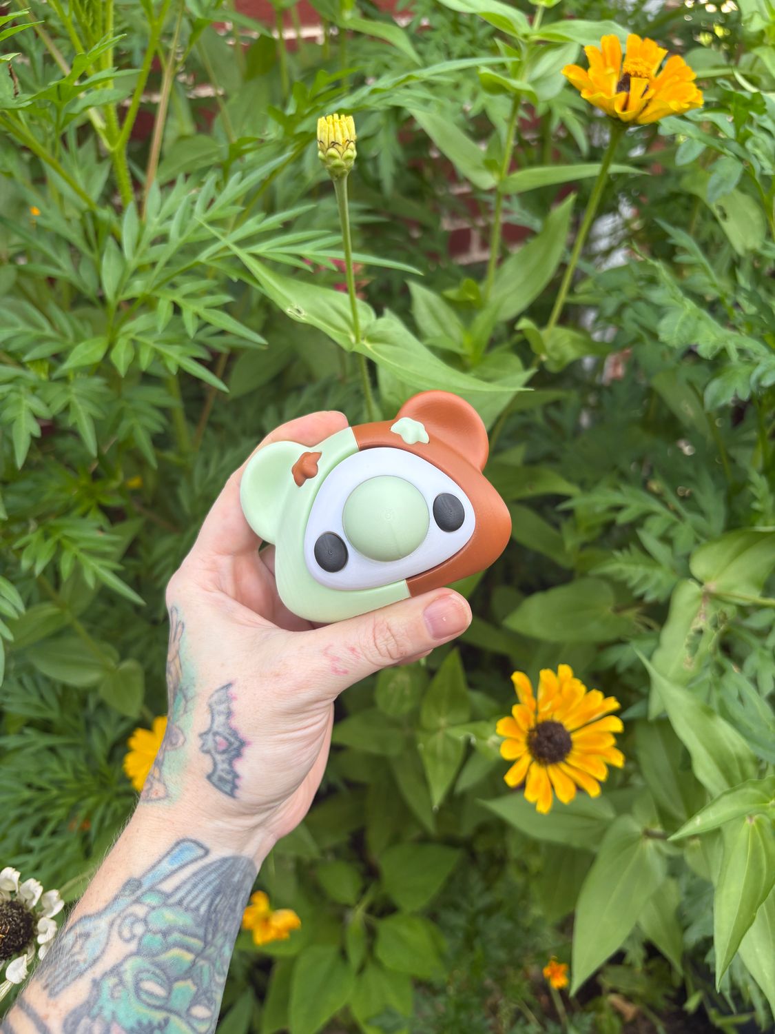 Clyde the Fidget Nose Clown Bear- C11 &amp; C10