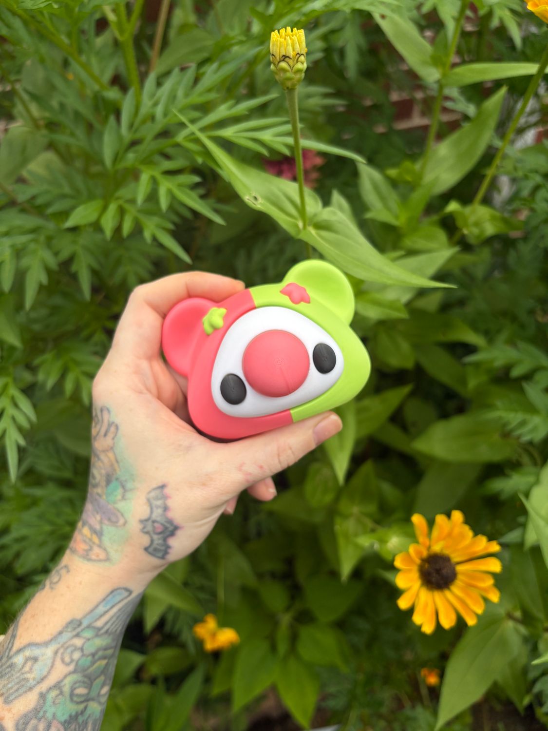 Clyde the Fidget Nose Clown Bear- C6 &amp; C12