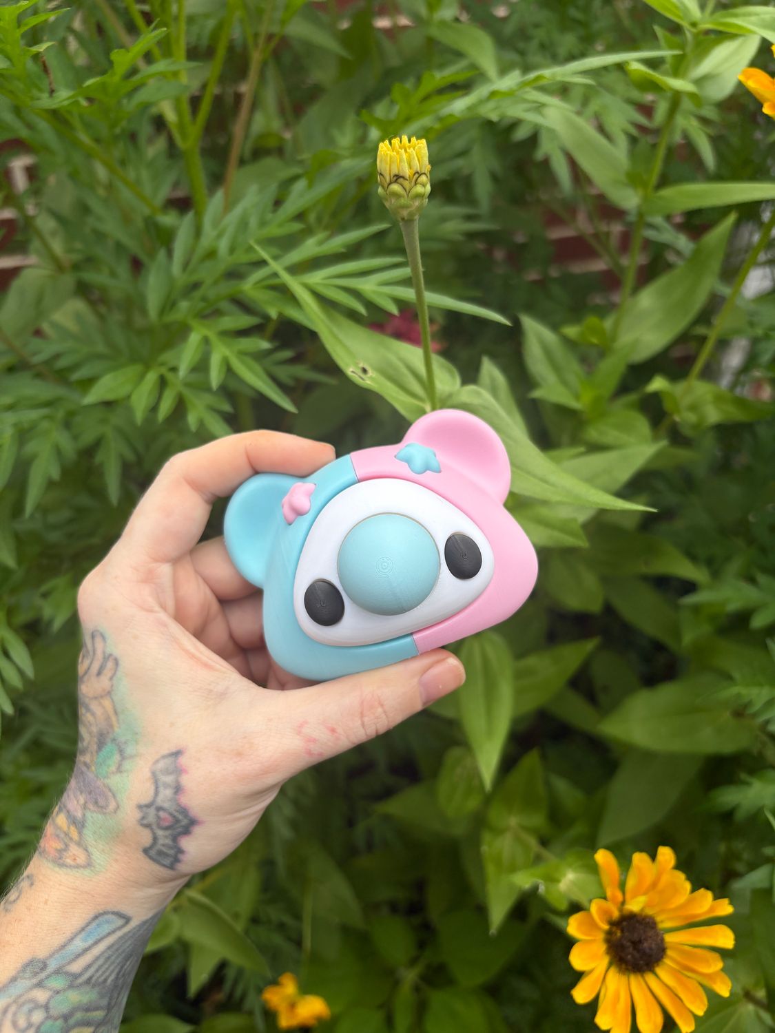 Clyde the Fidget Nose Clown Bear- C1 &amp; C7