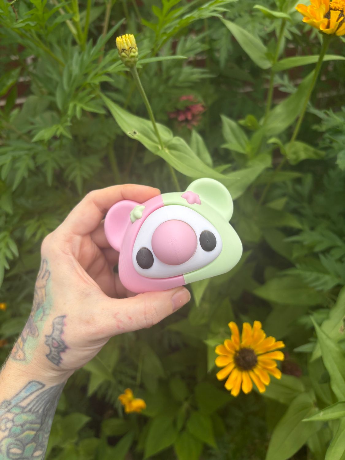 Clyde the Fidget Nose Clown Bear- C7 &amp; C11