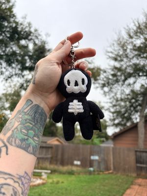 Skeleton Skully Keychain