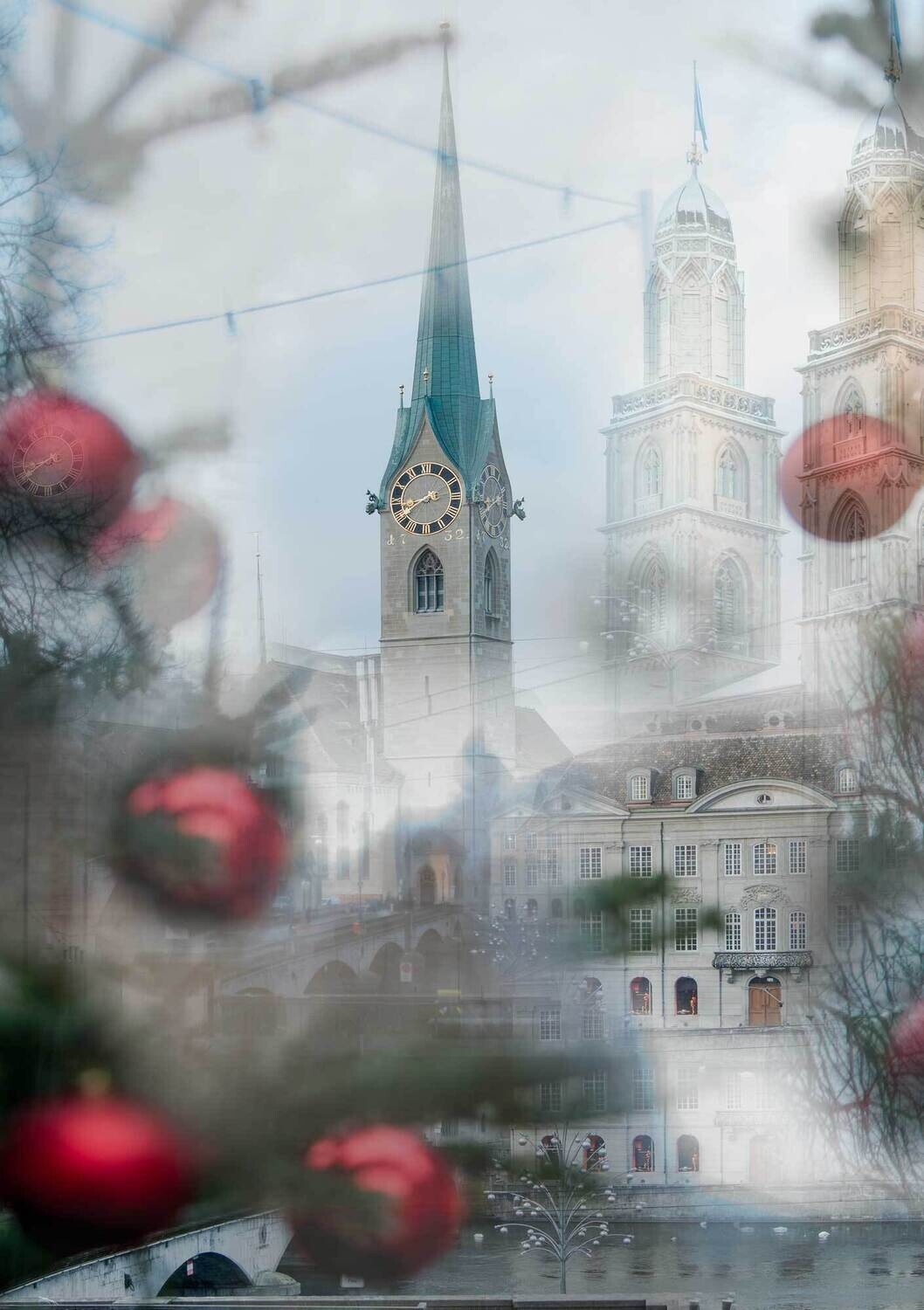 Weihnachtskarte "Fraumünster/Grossmünster Komposition"
