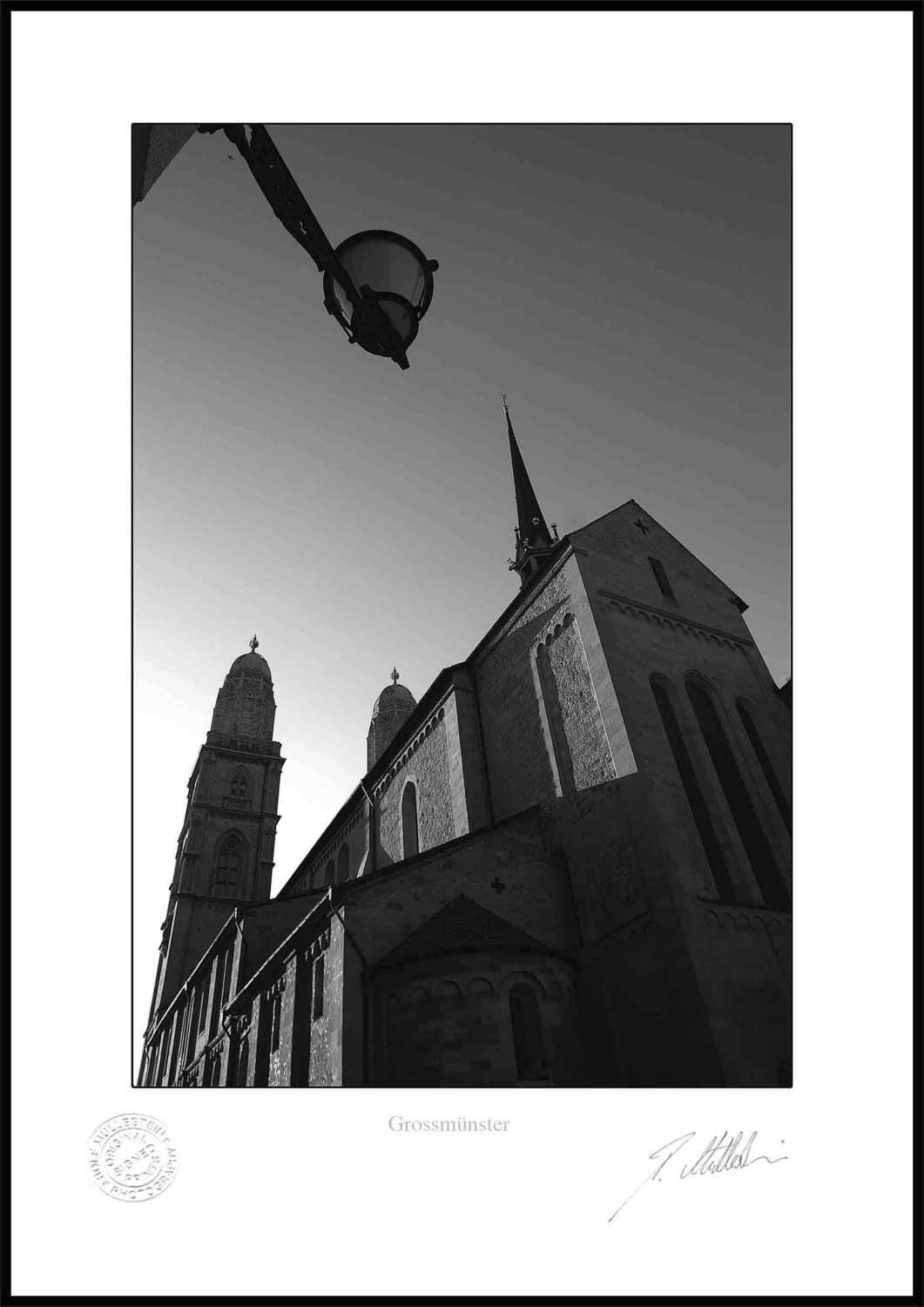 Grossmünster mit Lampe
